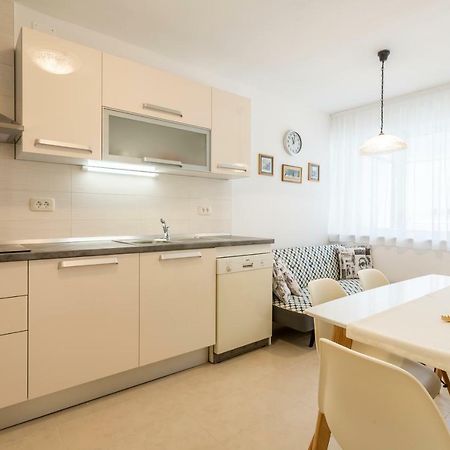 Modern Apartment Near The Beach And Center Of Split Exterior foto